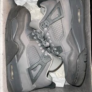 Jordan 4 Wet Cement boys size 7y